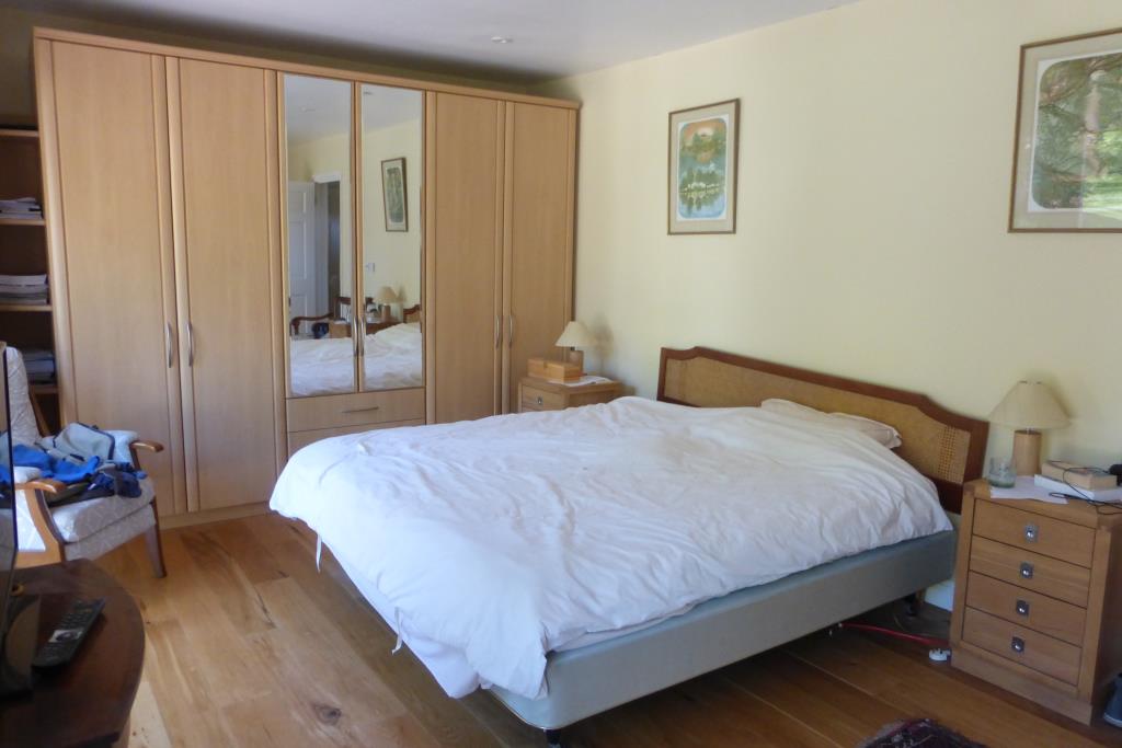 Flat Rockbourne Road in New Forest