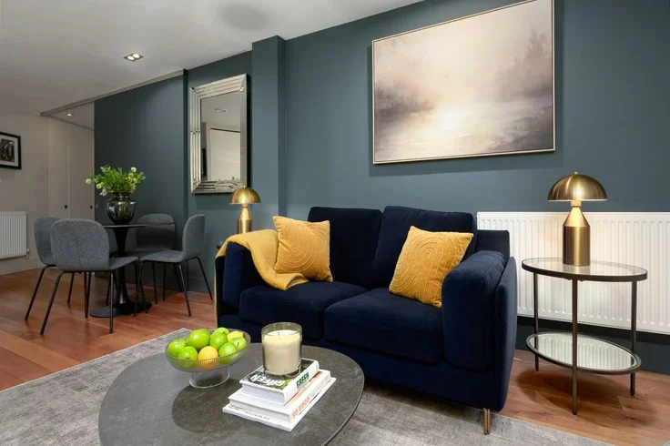 Flat Eastcheap in City of London