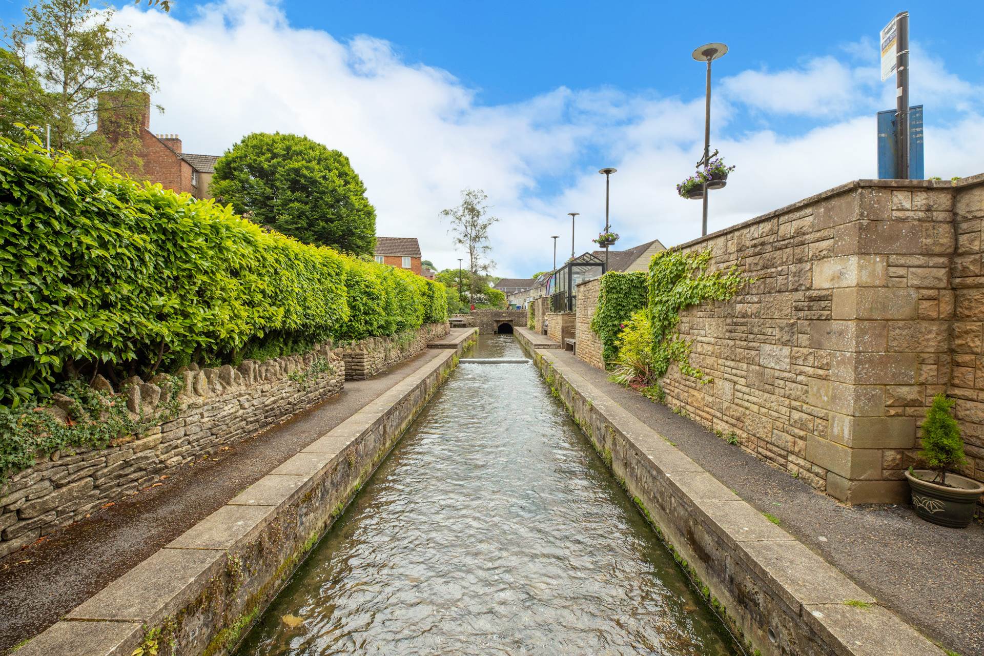 Flat Market Street in Nailsworth