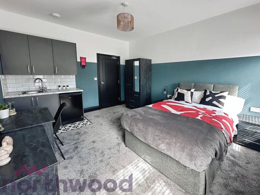 Room Padgate Lane in Warrington