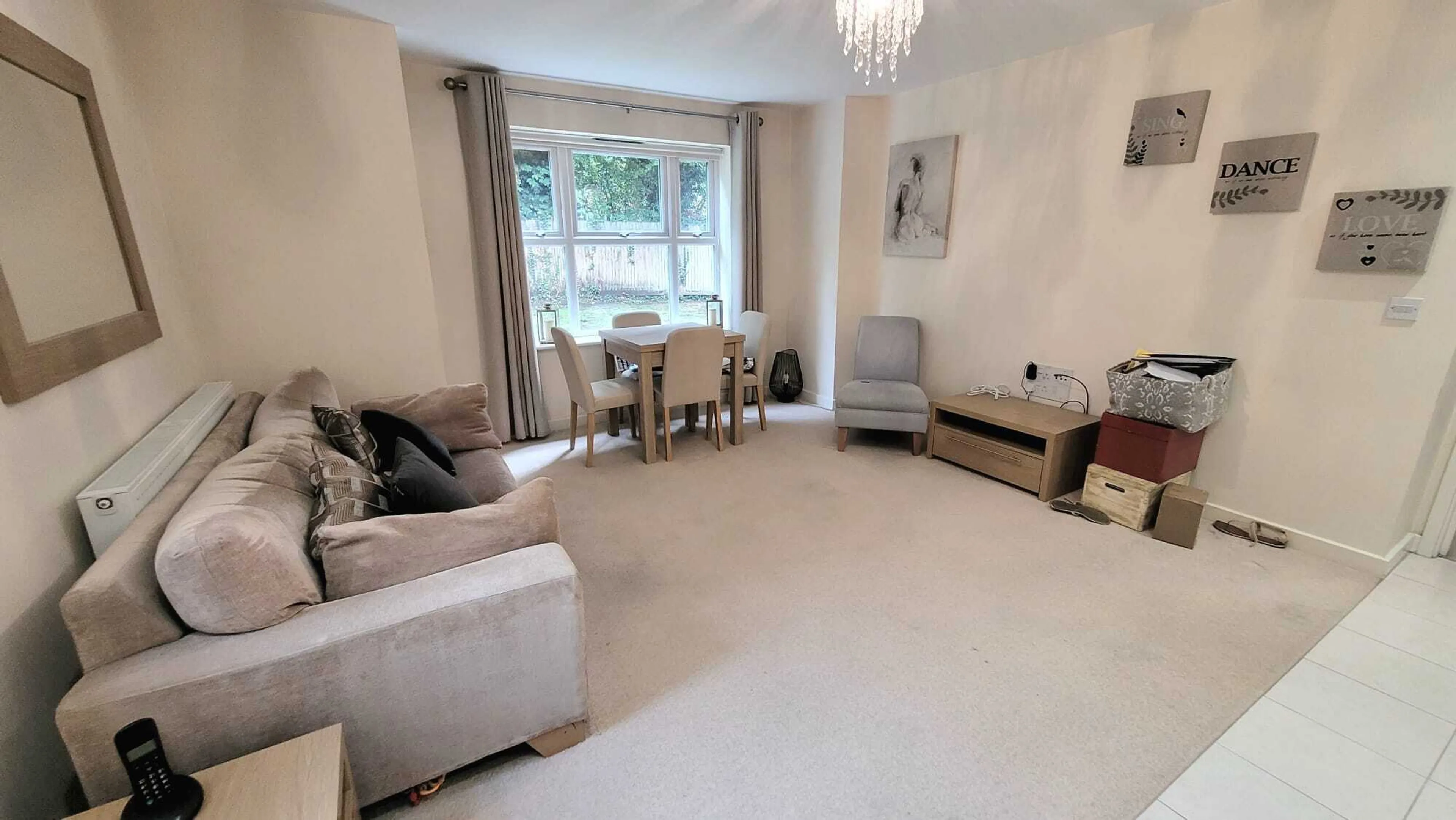 Flat Walton Road in Hertsmere