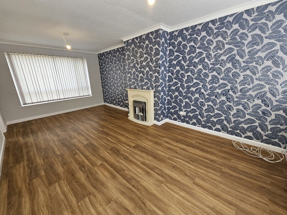 House Woodfield Close in Lincoln