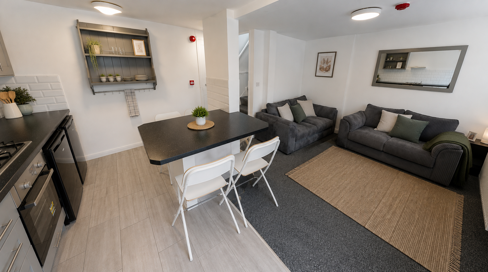 Flat Beechwood Terrace in Leeds