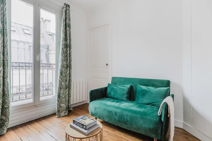 Flat Rue des Feuillantines in Paris