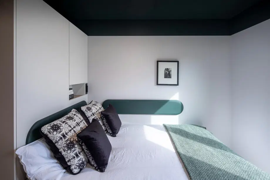 Room Lower Gilmore Place in City of Edinburgh