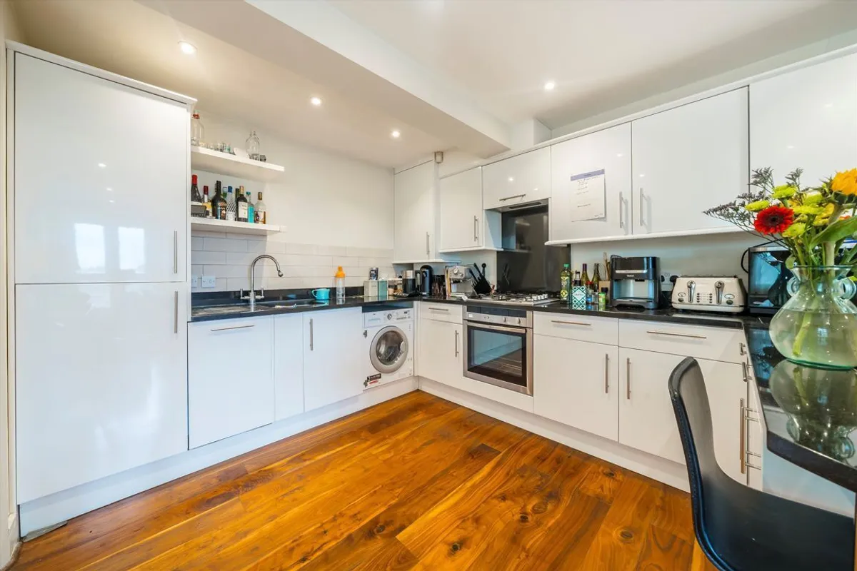 House Goldhawk Road in Greater London