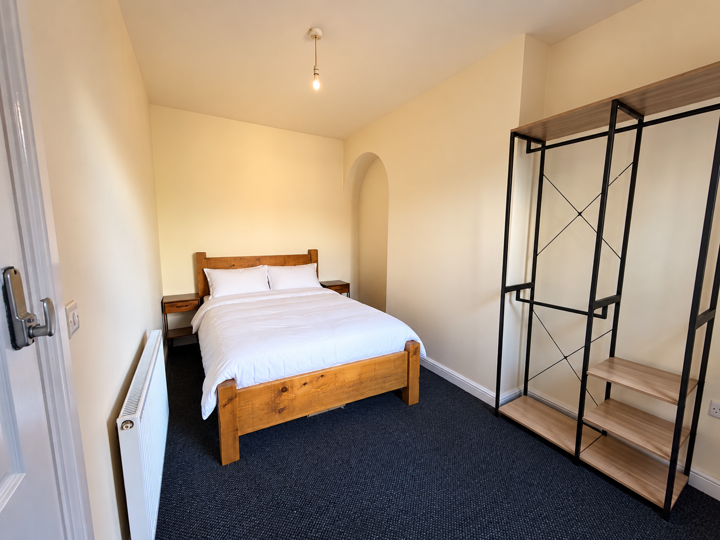 Room Vaughan Avenue in Doncaster