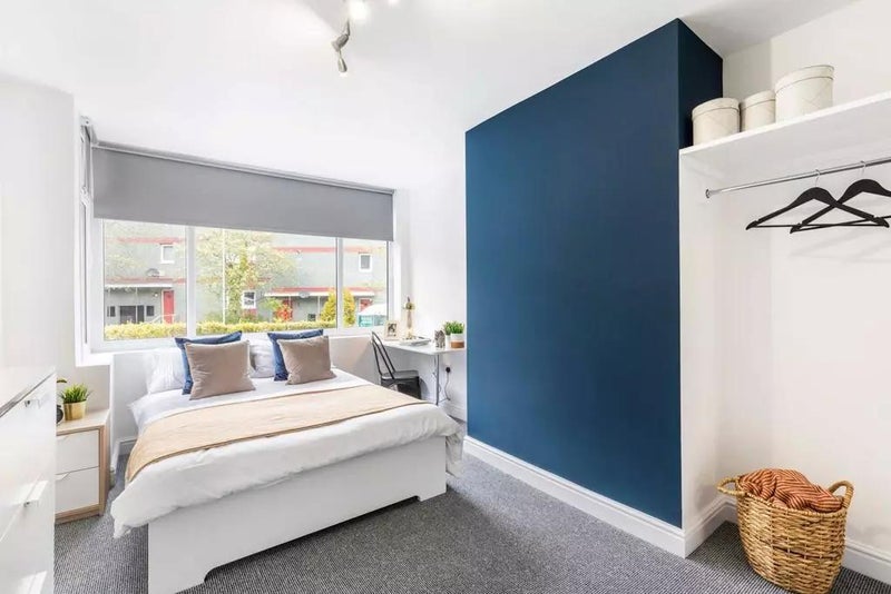 Room Holborn Street in Leeds