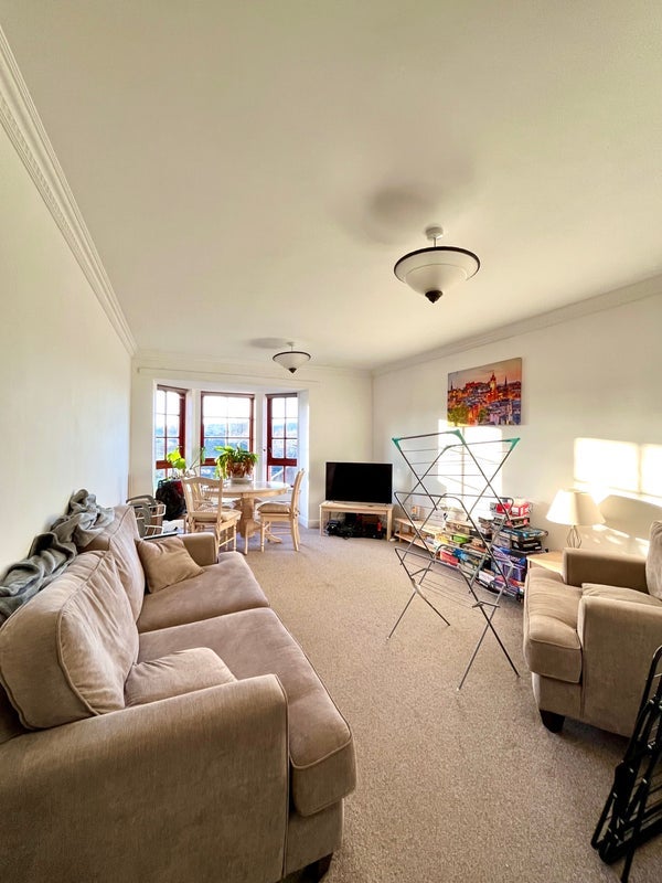 Room Orchard Brae Avenue in City of Edinburgh