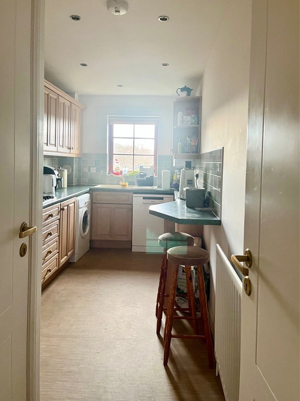 Room Orchard Brae Avenue in City of Edinburgh