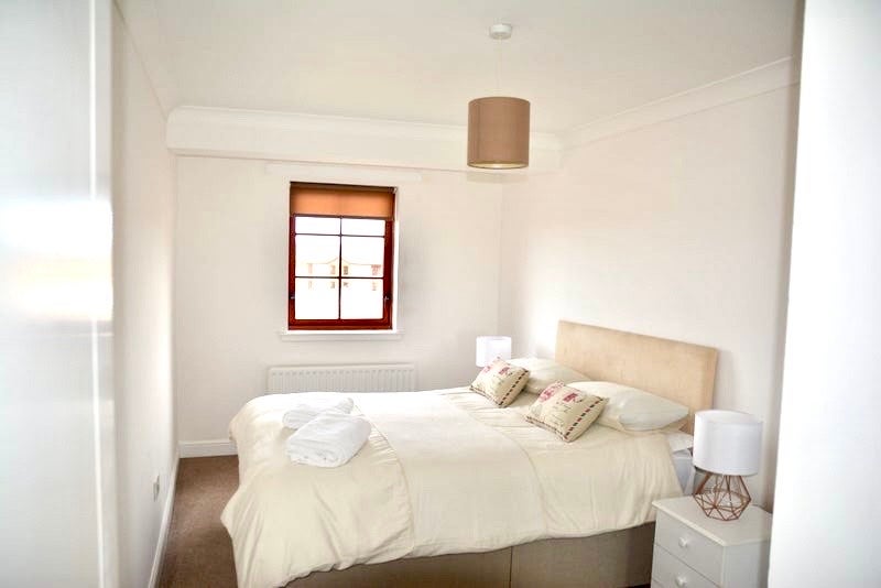 Room Orchard Brae Avenue in City of Edinburgh