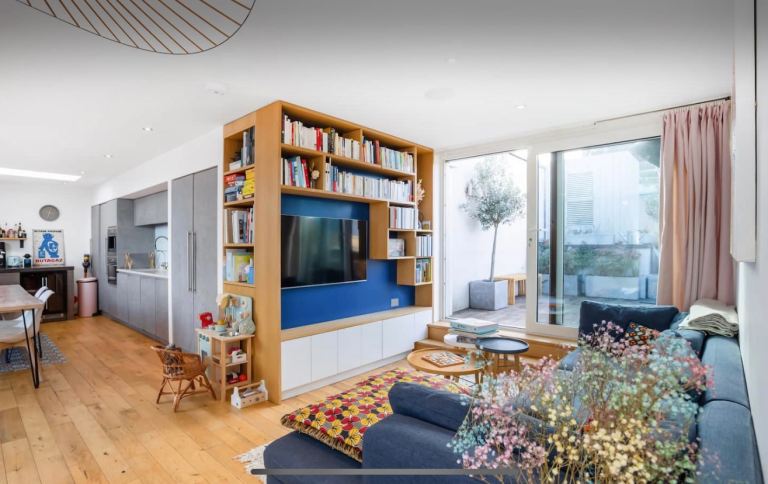 Flat Redchurch Street in Greater London