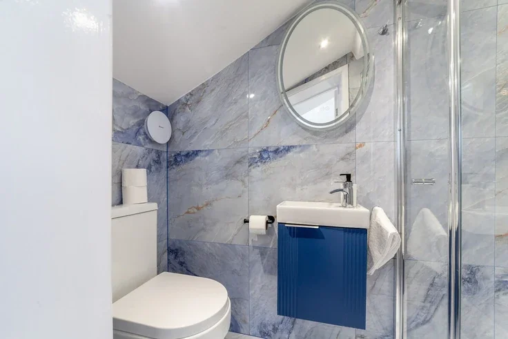 Flat Finsbury Park Road in Greater London