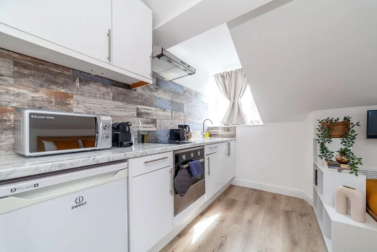 Flat Finsbury Park Road in Greater London