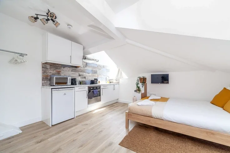 Flat Finsbury Park Road in Greater London