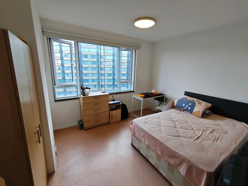 Room South End Row in Greater London