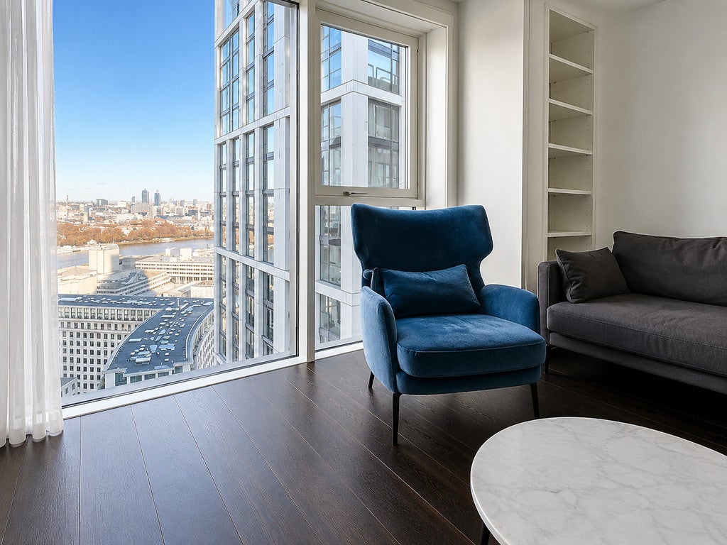 Flat Casson Street in London