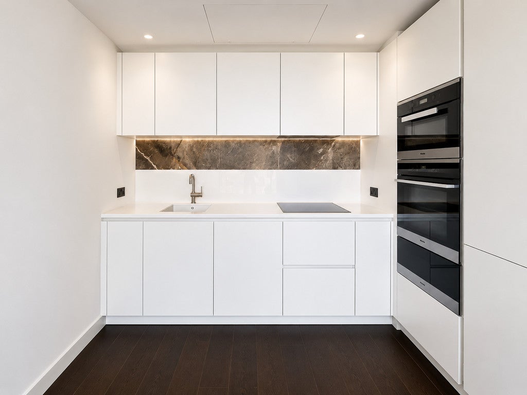 Flat Casson Street in London