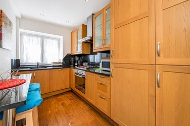 Flat Westbourne Terrace in City of Westminster
