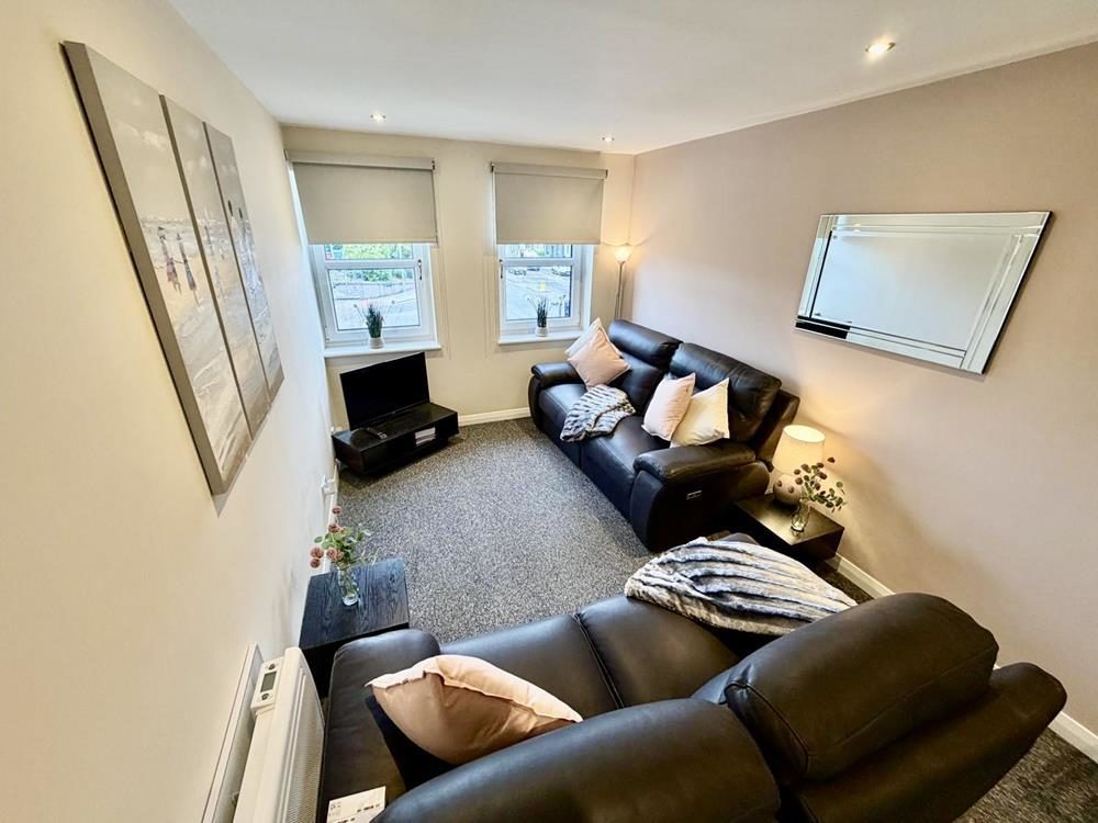 Flat Nelson Court in Hopton and Coton
