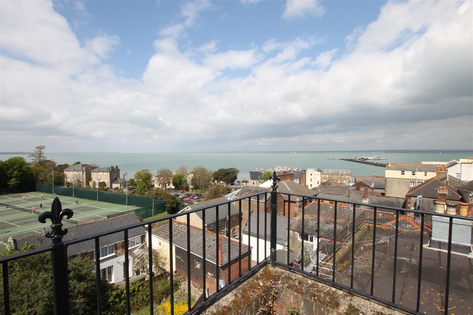 Flat Union Street in Ryde