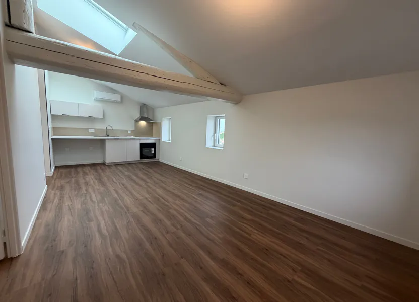 Appartement Rue César Geoffray à Soucieu-en-Jarrest