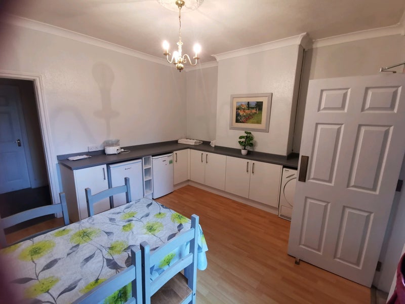 Room Houghton Road in South Kesteven