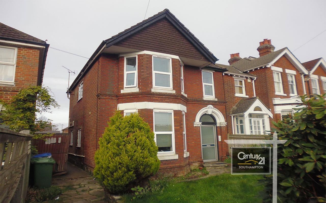Flat Winchester Road in Southampton