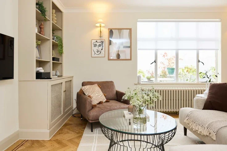 Flat Hyde Park Gardens Mews in City of Westminster