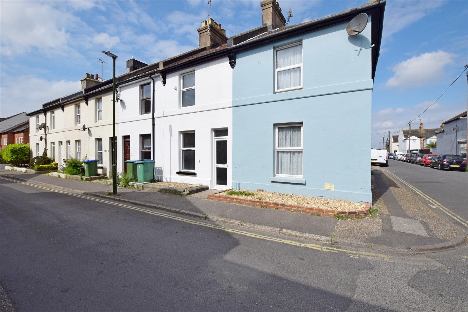 House Albert Road in Arun
