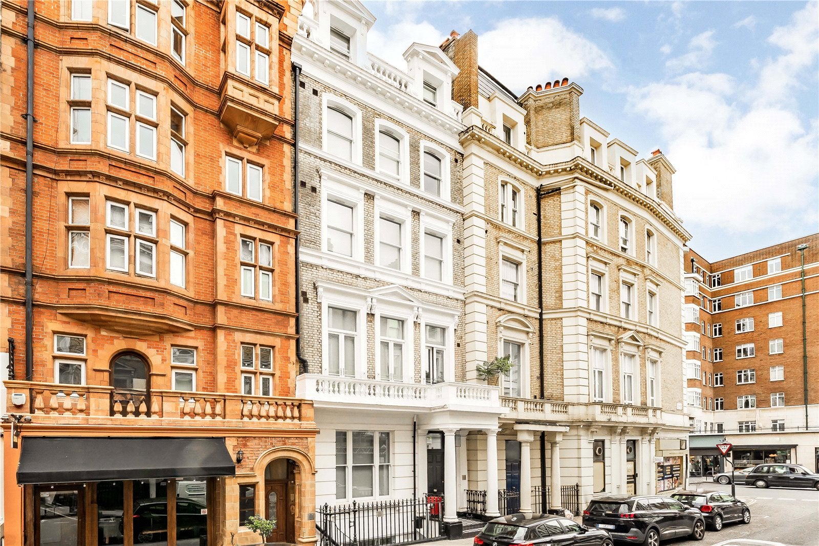 Flat Glendower Place in Greater London