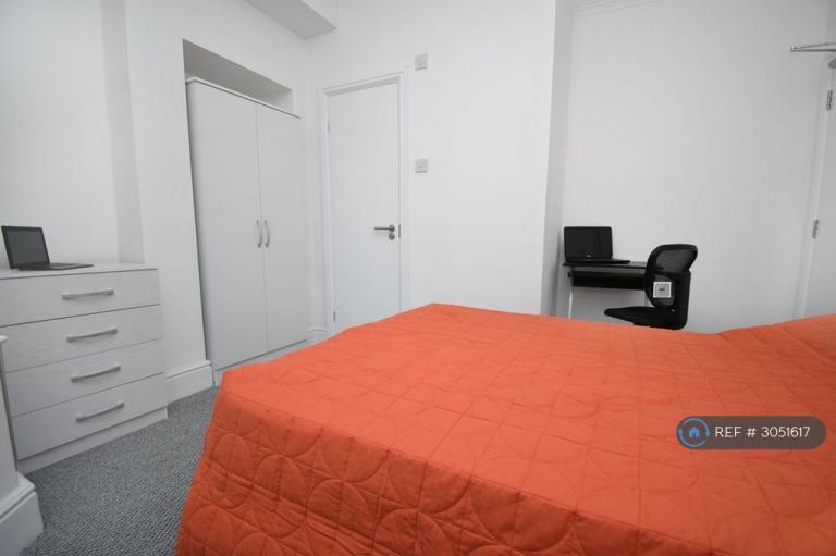 Room Lune Street in Lancaster