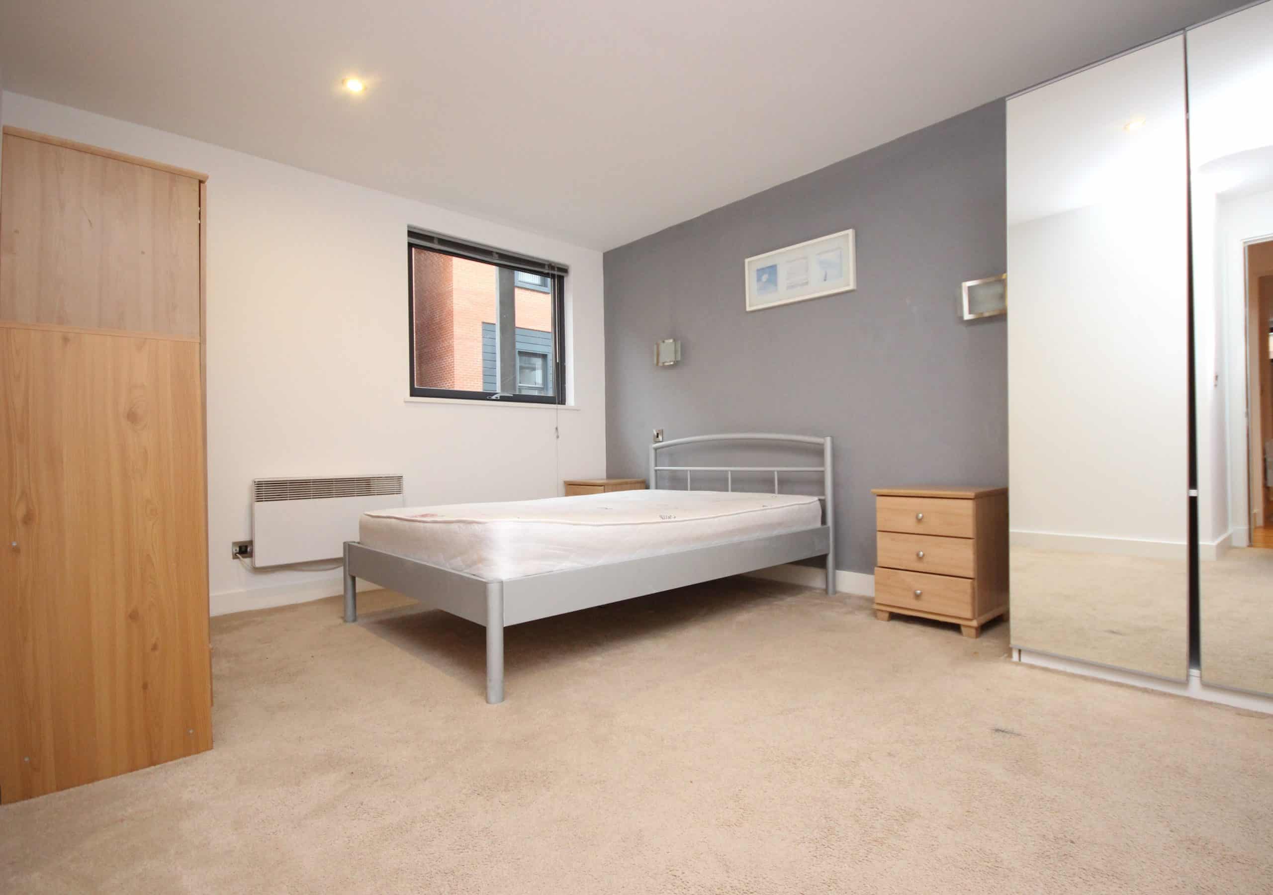 Flat Pollard Street in Manchester