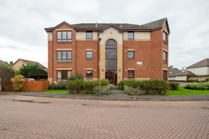 Flat Carnbee Crescent in City of Edinburgh