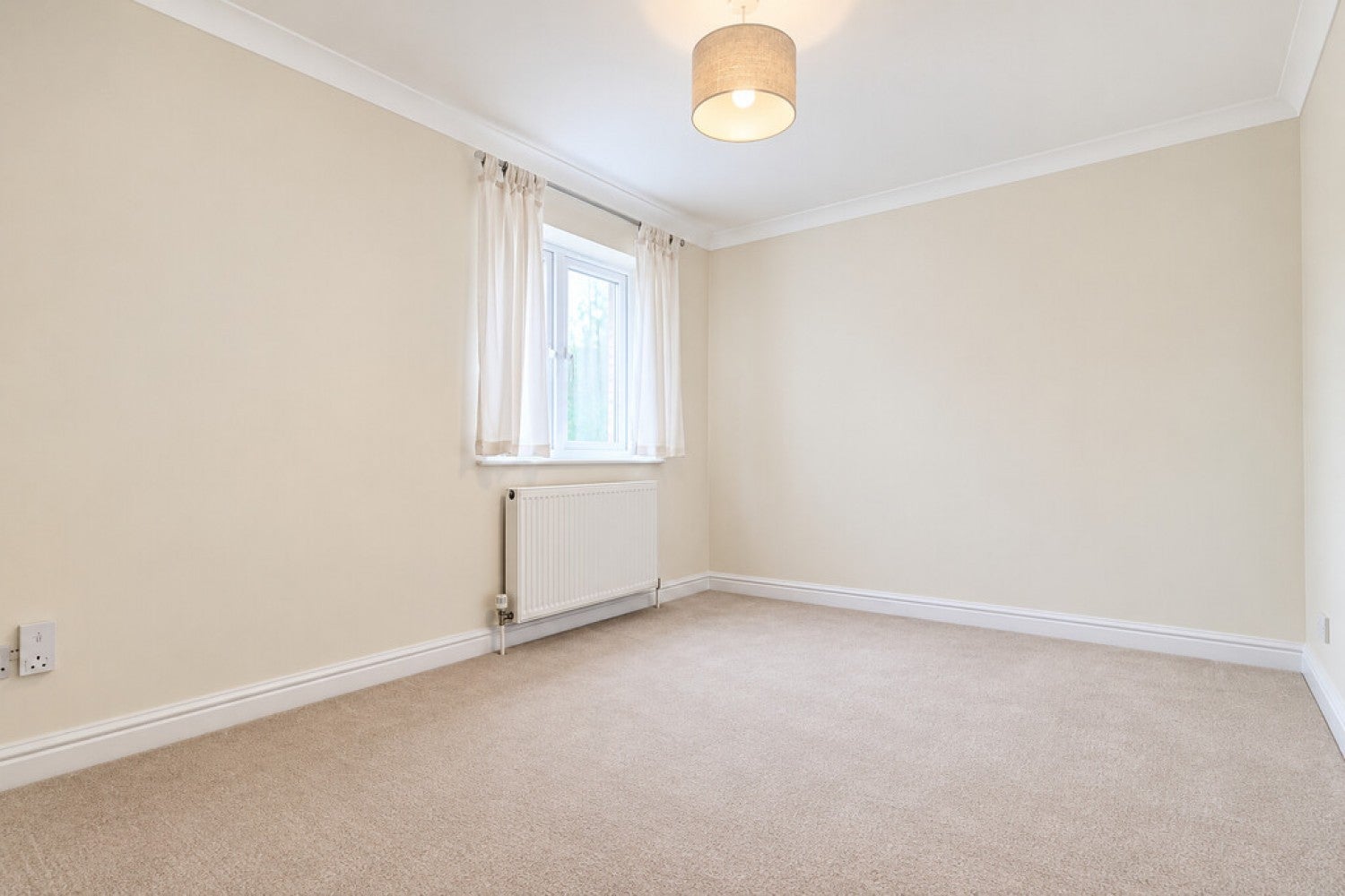 House Cleveland Close in Cherwell District