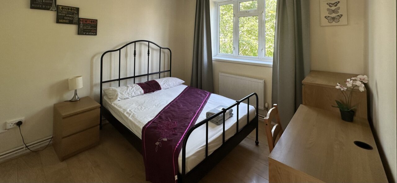 Flat Portobello Court in Greater London
