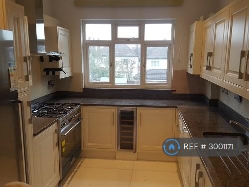 House Neeld Crescent in Greater London
