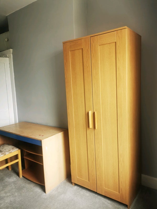 Room Ambler Road in Greater London
