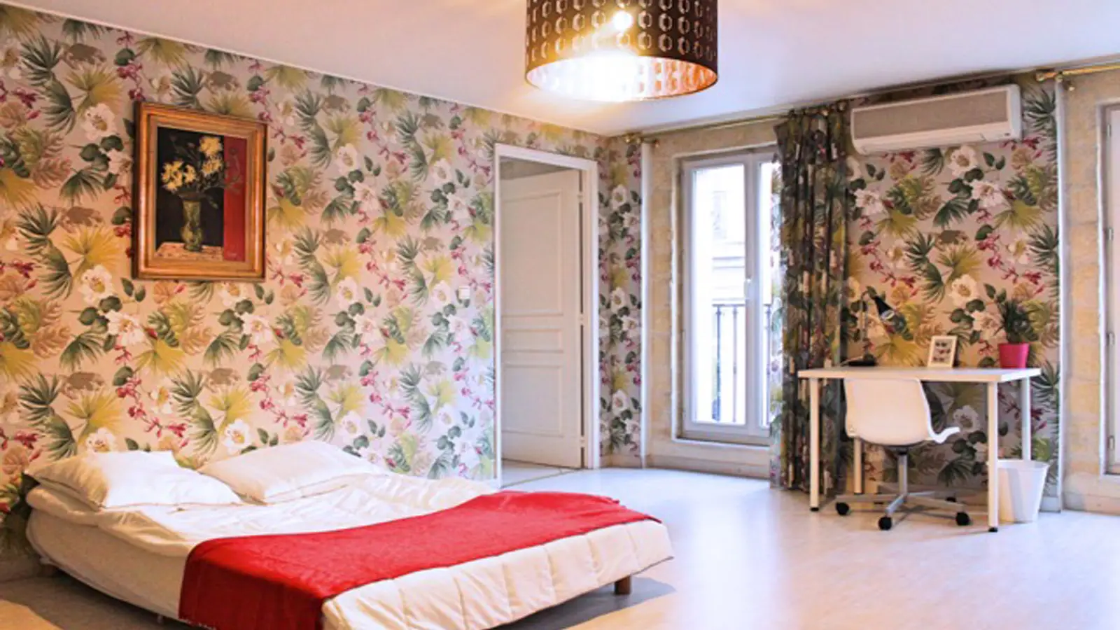 Flat Rue Gustave Ricard in Marseille