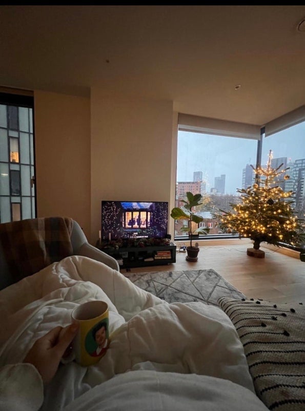 Room Aspin Lane in Manchester