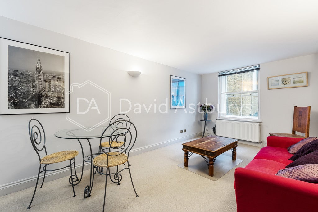 Flat Bishopsgate in City of London