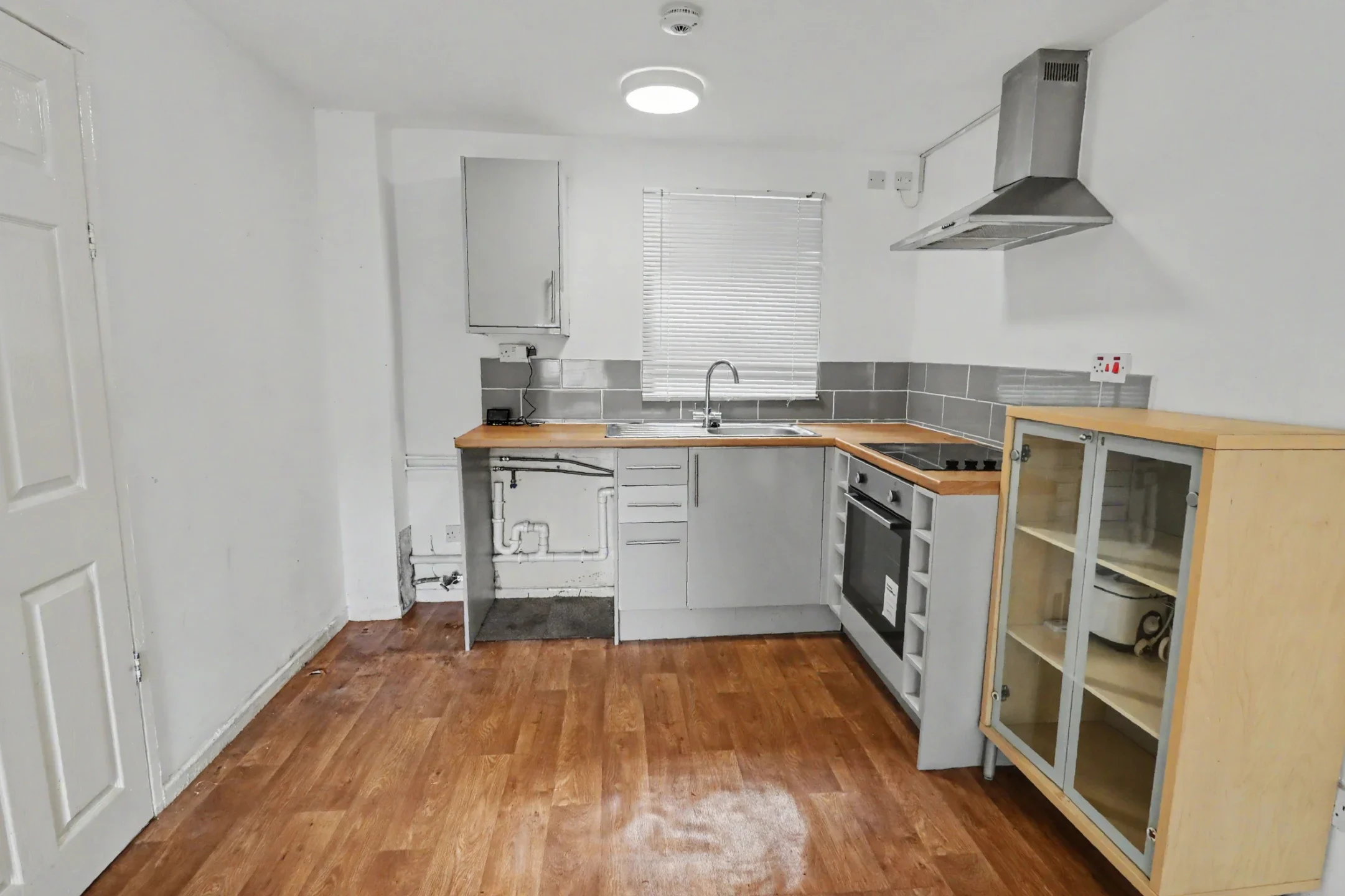 Flat Maryfield Walk in Stoke-on-Trent