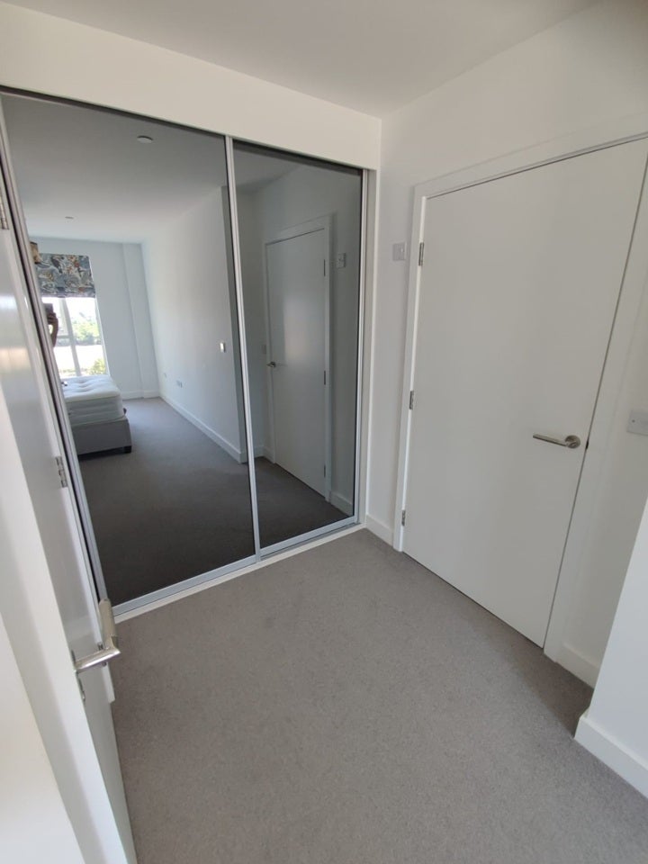 Room Civic Street in Greater London