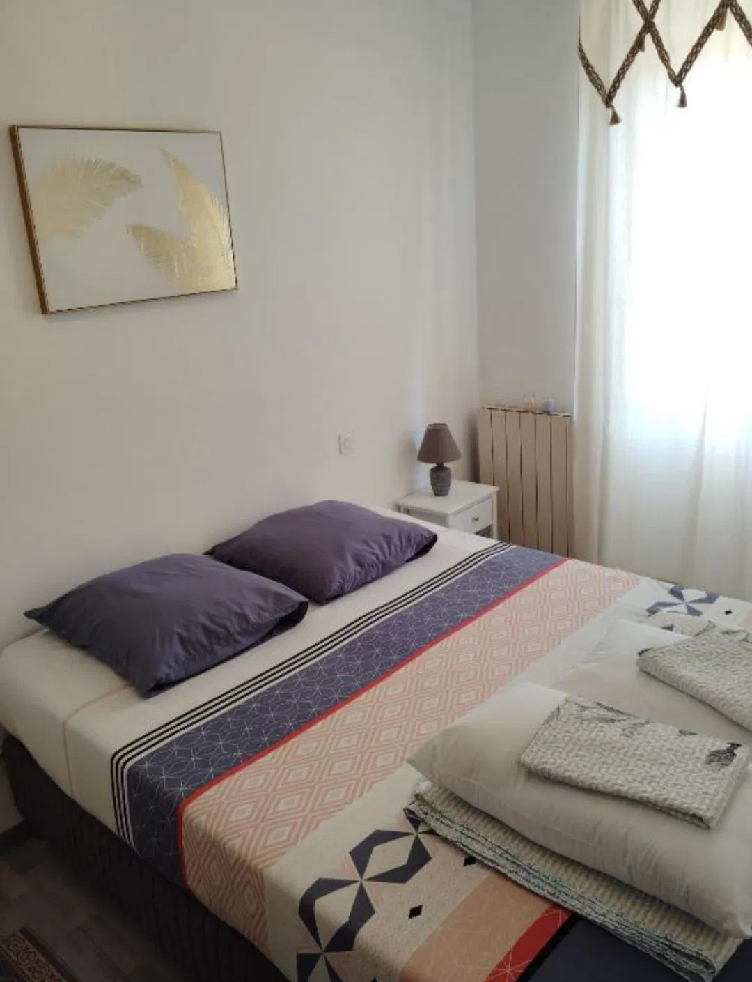 Room Place Jean Jaurès in Le Muy