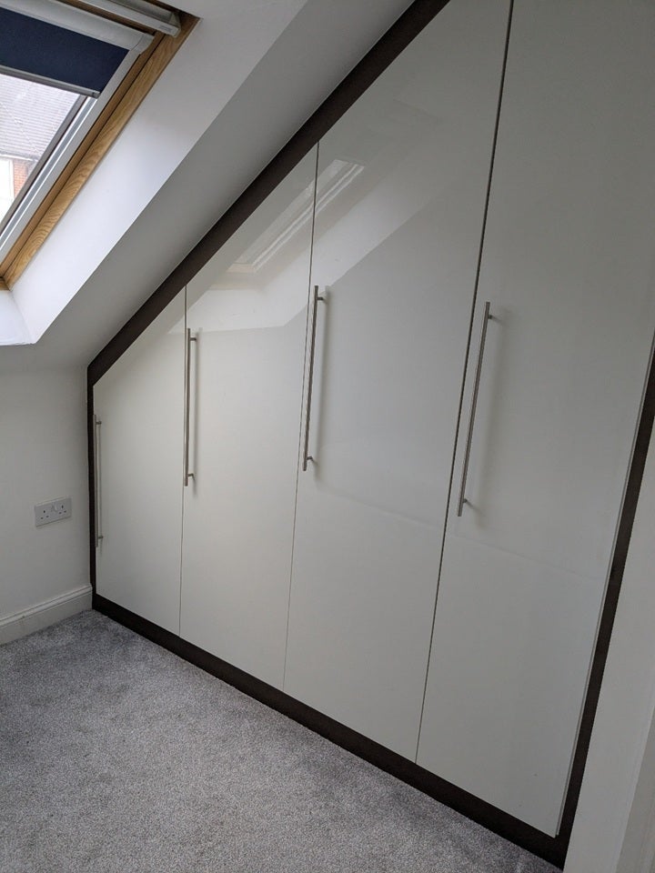 Room Oakes Crescent in Dartford