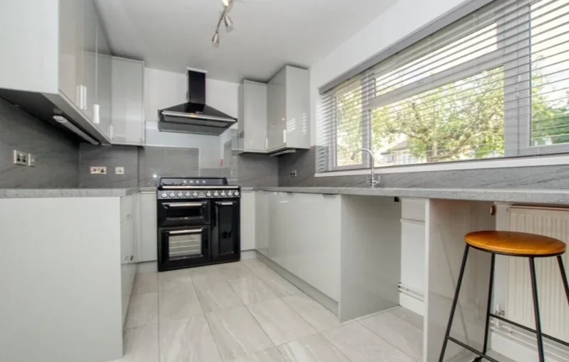 House Moorlands Crescent in Southampton
