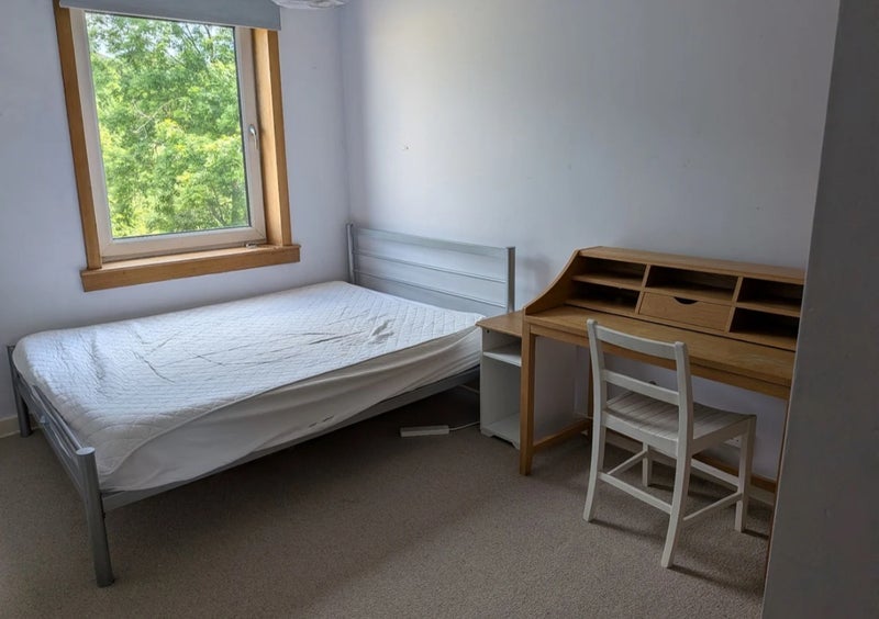 Room Carnegie Court in City of Edinburgh