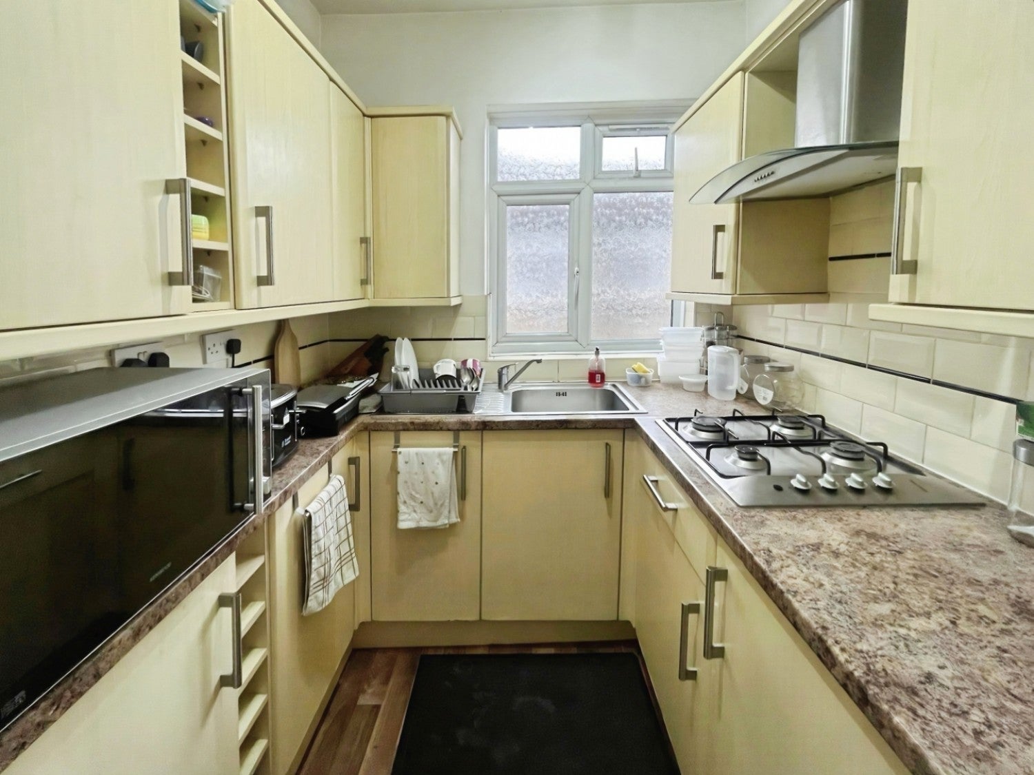 Flat Balfour Road in Greater London