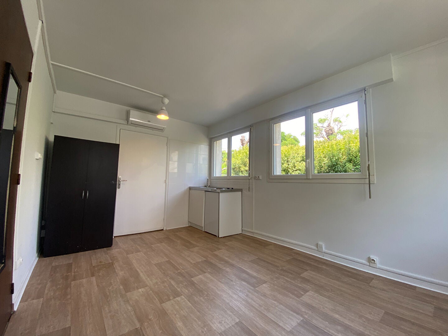 Appartement Rue Suzanne Masson à Saint-Cyr-l'École