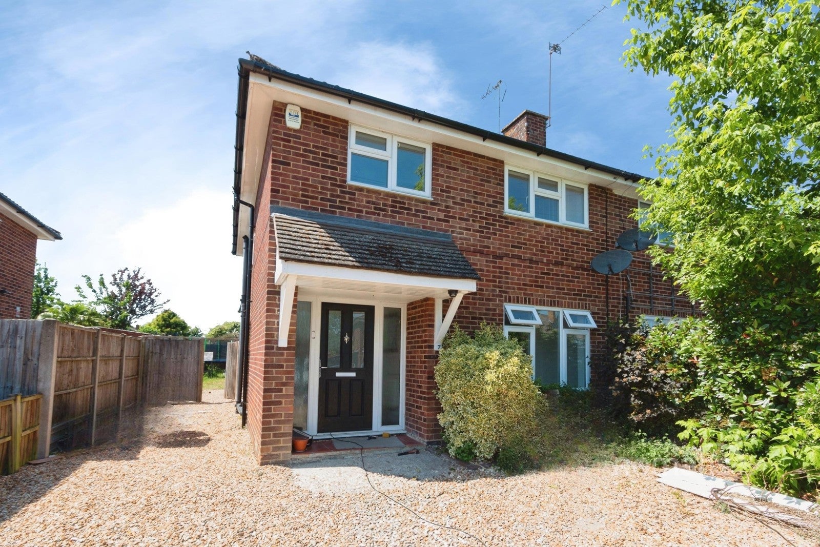 House Blunden Road in Rushmoor
